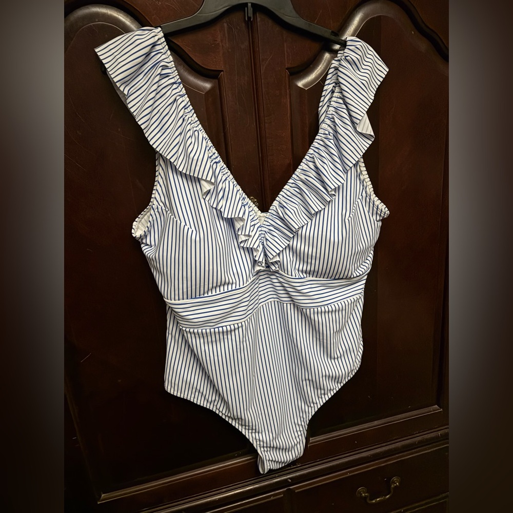 SHEIN White and blue pinstripes one piece swim suit 4XL